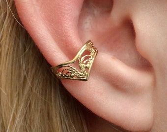 Victorian Lace Chevron • Ear Cuff • Non Pierced Ear Cuff • 14K Gold Vermeil or Sterling Silver • Ear Cuffs • Middle Fit • Non Pierced •EC337