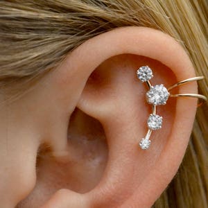 Shooting Star • Ear Cuff • Ear Wrap • Diamond Ear Cuff • Gold Ear Cuff • Helix Ear Cuff • Cartilage Ear Cuff • Fake Piercing • EC806