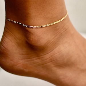 Simple anklets in gold sale