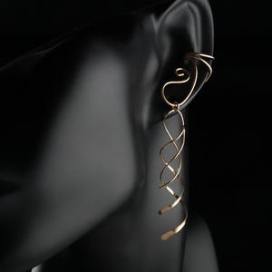 Oorbeschermer met dubbele lange hangende oormanchetten • 14k gold filled • Sieraden zonder piercing • EW103