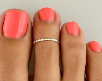 Dainty Tiny Dots Toe Ring • Sterling Silver • Custom Fitted to Your Toe • TR42