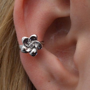 Hawaiian Flower with CZ • Ear Cuff • Sterling Silver or Gold Vermeil • Ear Cuffs • Middle Fit • Hawaiian Ear Cuff • EC355