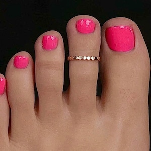 Dots • Toe Ring • Gold Toe Ring • Toe Rings • Sized Toe Ring • Midi Ring • Fitted Toe Ring • Stackable Ring • Minimalist Toe Ring • TR08