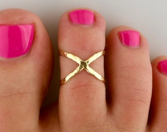 Criss Cross • Toe Ring • Gold Toe Rings • Minimalist Ring • Midi Ring • Stacking Ring • Knuckle Ring • Sterling Toe Rings • Toe Rings • TR33