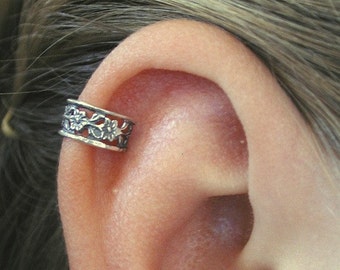 Ear Cuff • Floral Lace • Non Pierced Ear Cuff  • Sterling Ear Cuff • Helix Earring • Cartilage Earring - Gold Ear Cuff - No Piercing - EC613
