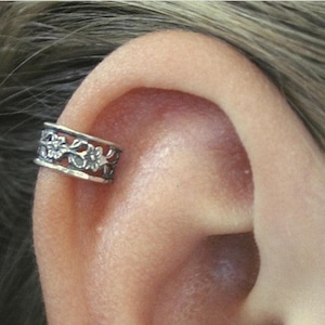 Floral Lace • Pierced Ear Cuff • Ear Cuff • Helix Earring • Helix Piercing • Cartilage Ear Piercing • Cartilage Piercing • Cartilage Earring