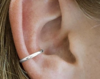 Small • Ear Cuff • Ear Cuffs • Silver Ear Cuff • Middle Fit • Rose Ear Cuff • Gold Ear Cuff • Minimalist Ear Cuff • Conch Ear Cuff • EC313