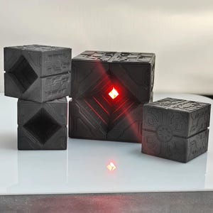 3Dプリントされたステラリス ルービックキューブモデル、ライト付きステラリス クライシス スターイーターモデル、ステラリスファンへのギフト、彼へのクリスマスプレゼント