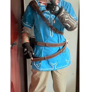 Selbst designter Link Breath of the Wild Cosplay kompletter Anzug, Zelda BotW Link Kostüm, Tears of the Kingdom, Link Blaue Tunika mit Ledergürteln Bild 2
