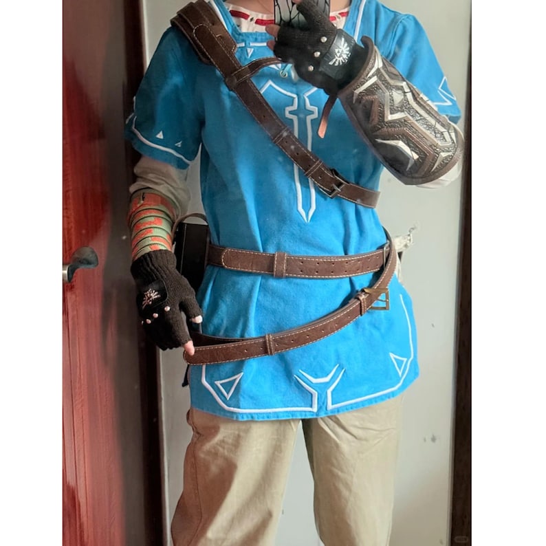 Selbst designter Link Breath of the Wild Cosplay kompletter Anzug, Zelda BotW Link Kostüm, Tears of the Kingdom, Link Blaue Tunika mit Ledergürteln Bild 2