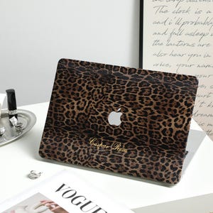 Leopard Print Leather MacBook Case, 2026 2025 2024 2023 2022 MacBook Pro 14, Laptop Case For M5 M4 M3 M2, Pro/Air12 13 14 15 16, A3240/A3241