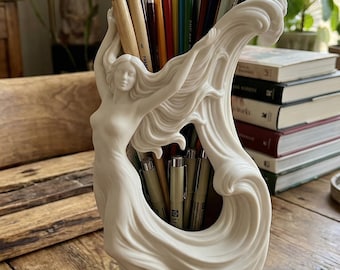 Portapenne Art Nouveau Fairy Goddess STL, organizer da scrivania stravagante stampabile in 3D, decorazione per ufficio