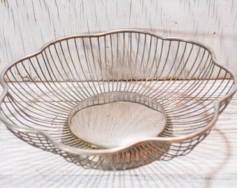 Vintage, rustic wire basket, flower shaped, farmhouse style, shabby chic, vintage home decor