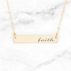 Collar de fe de oro, joyería de fuerza de oro, collar de barra motivacional de oro, collar de barra de oro, colgante de mantra de oro