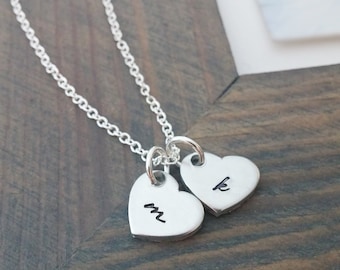 Collier coeur en argent personnalisé : breloques initiales, collier maman