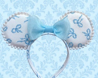Muñeca Disney de 45 cm con lazo azul claro y diadema con orejas de ratón Coquette