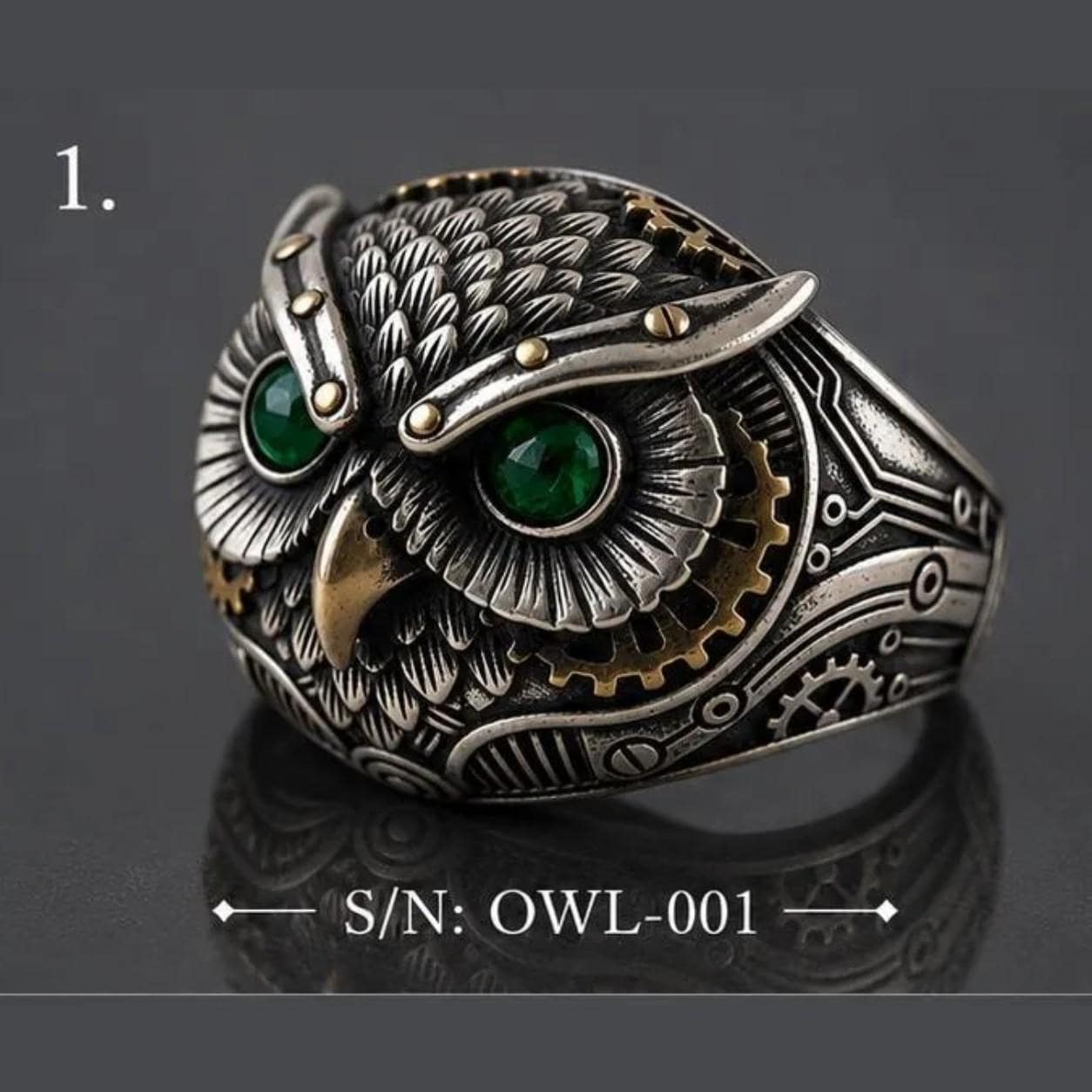 Sterling Silver Owl Ring with Emerald Stone – Animal Wrap Design