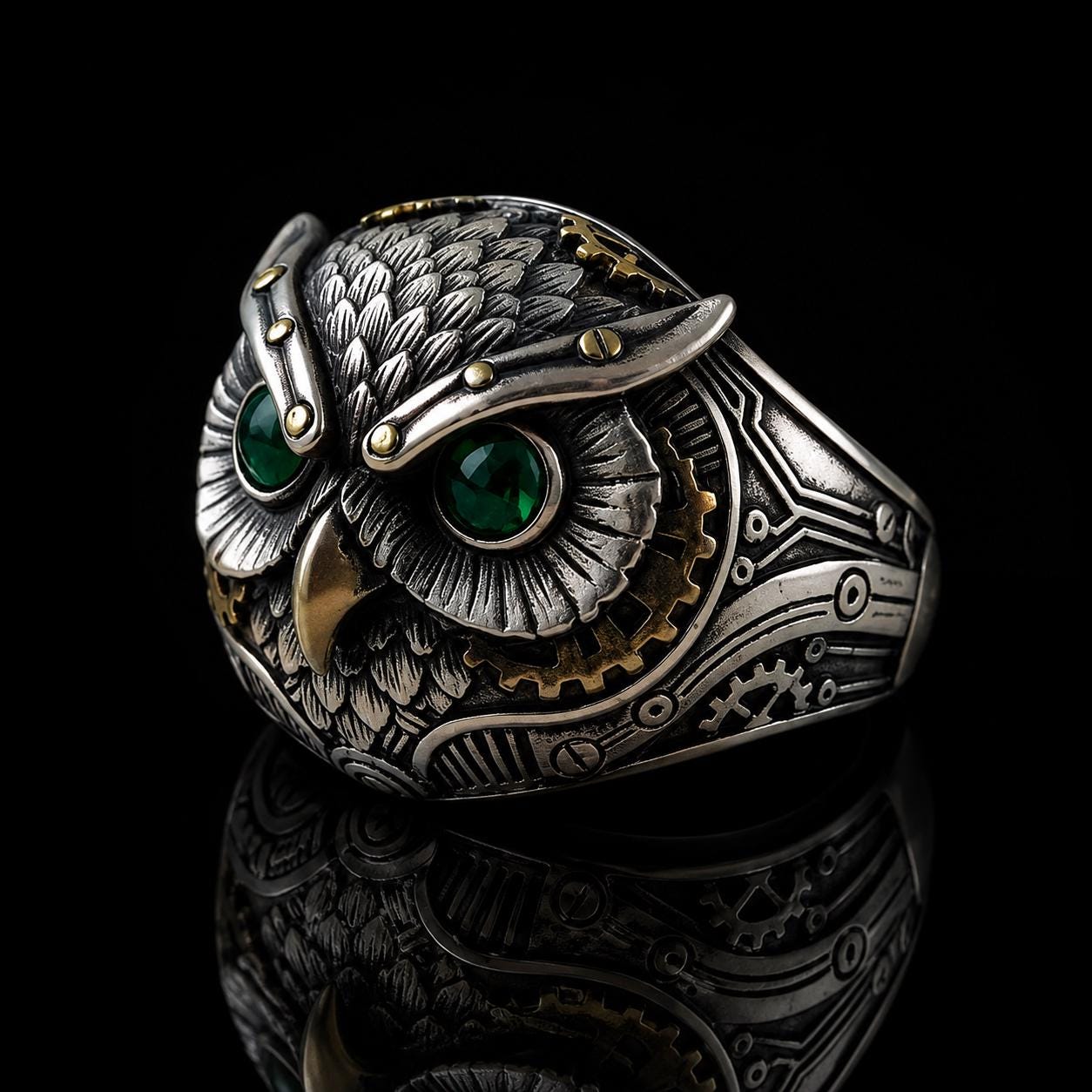 Sterling Silver Owl Ring with Emerald Eyes – Steampunk Animal Wrap Jewelry