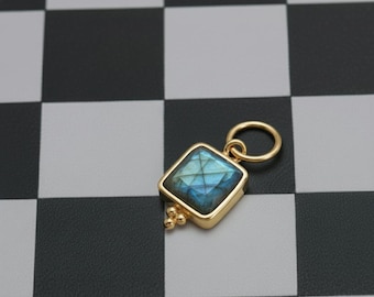 Handmade 14k Solid Gold Labradorite Charm Pendant