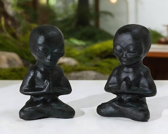 Obsidian Carved Meditating Alien Figurine
