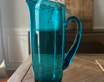 Vintage W German Turquoise Blown Glass Pitcher – 10.5” Tall, Mid-Century Modern Schott Zwiesel Style