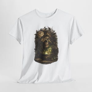 ボタニカルスカルTシャツ - 花柄の目、ダークネイチャーアート