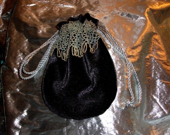 Beaded crochet velvet bag