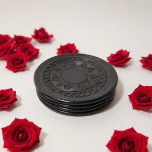Plato de barro negro tallado a mano / Decoración de arcilla negra mexicana, plato artesanal de Oaxaca