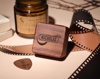 Personalized Guitar Picks Box, Wood Guitar Plectrum Case Organizer,Guitar Pick Holder Storage,Gift for Guitarist Musician,Guitar Player Gift