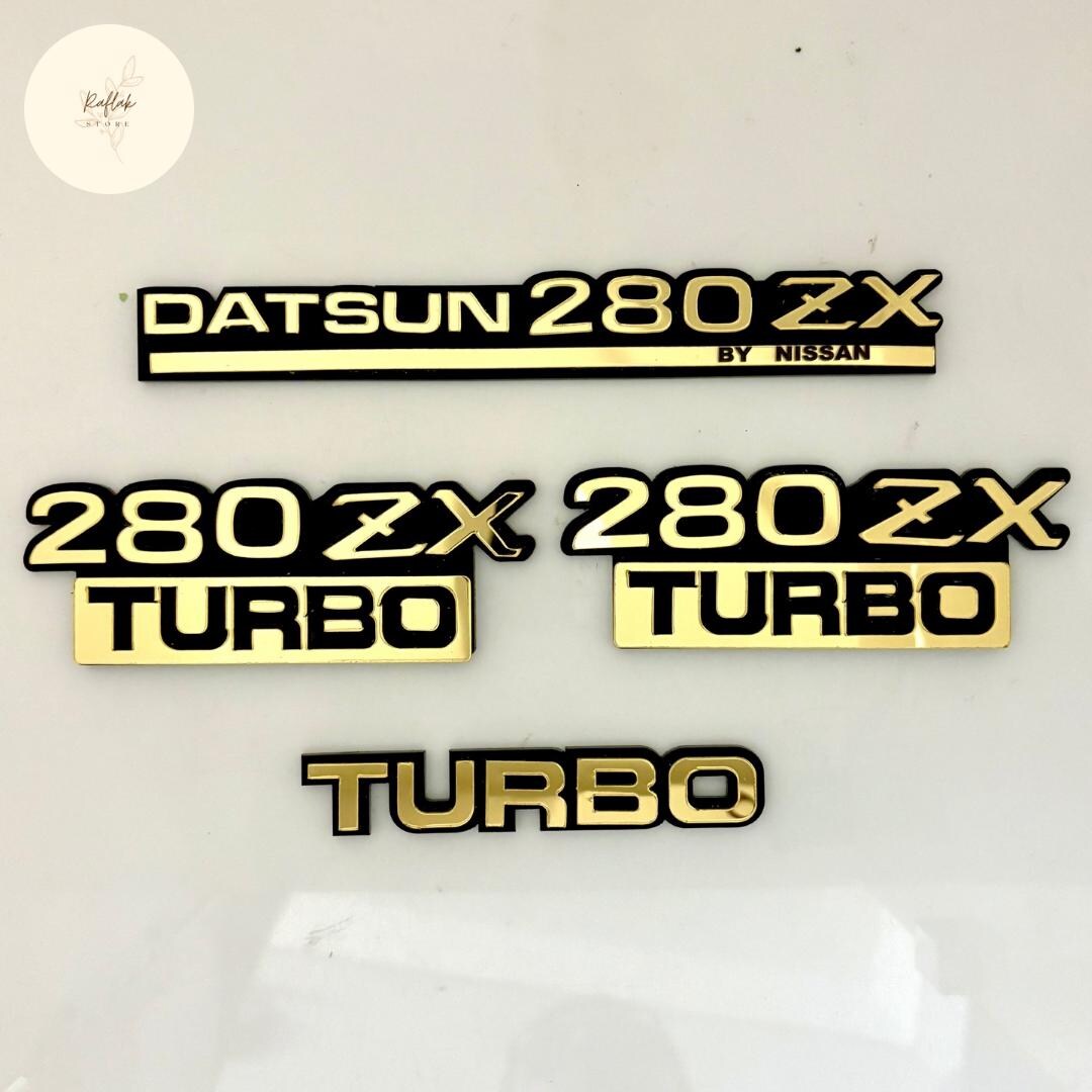 パッチ Datsun 280ZX Turbo Emblem Badge Set – Black & Gold Acrylic Plastic