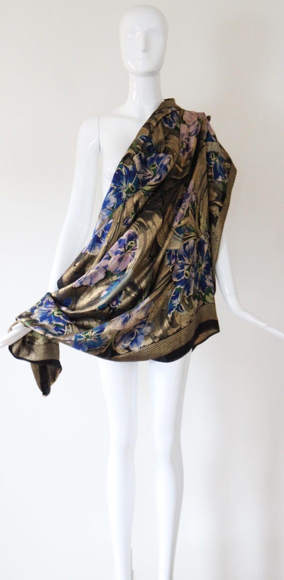 Vintage 1920s gold silk lamé shawl lilac floral s… - image 3