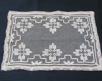 Beautiful Antique Drawn Filet Lace Table Runner Place Mat Chair Scarf Linen 8.5" x 12.5" Rectangle Knotted Needlelace