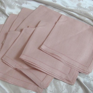 Set of 8 Vintage Pink Soft Linen Luncheon Napkins 14&quot;  36cm Square // Vintage Antique Linens & Textiles