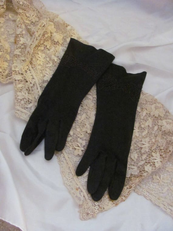 Gloves Vintage Brown Soft Gloves 11" Long Medium (
