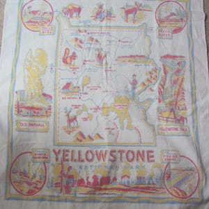 Vintage 1960s Souvenir Yellowstone quadratisch bedruckte Tischdecke Tischdecke Sammlerstück Siebdruck Landkarte