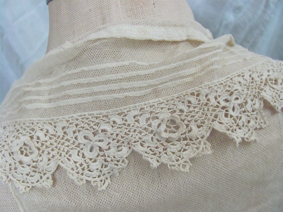 Antique Handmade Irish and Tambour Lace Bodice Ca… - image 7