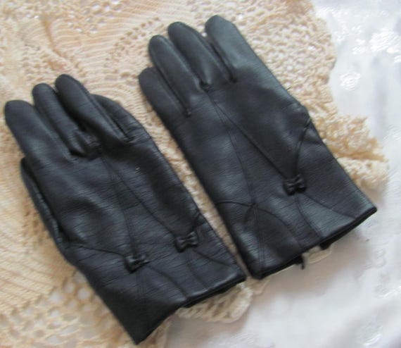 Black Vinyl Winter Gloves 8