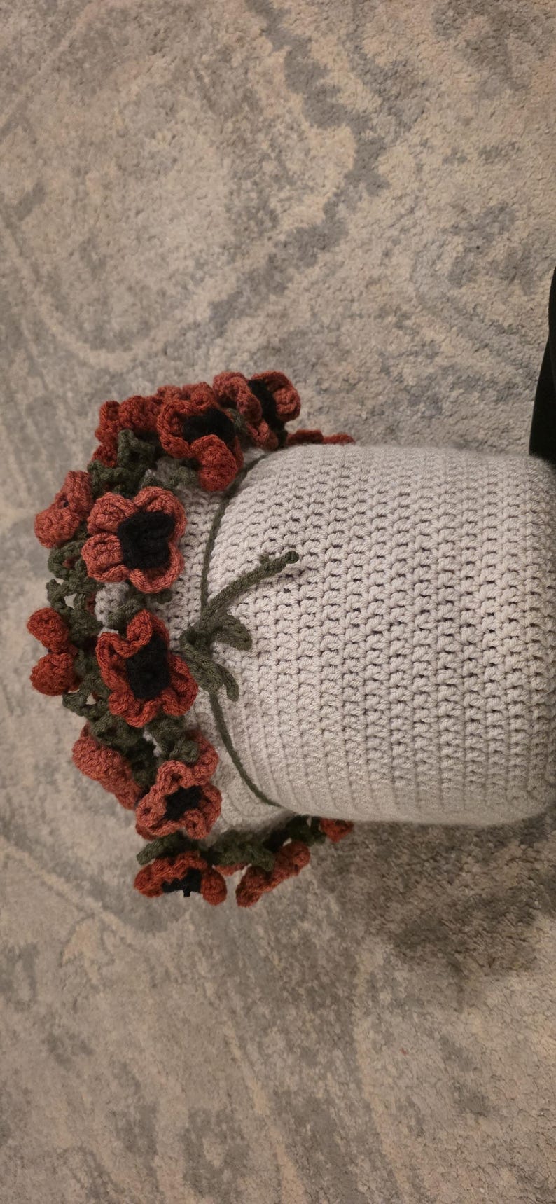 Crochet Flower Bouquet Throw Blanket image 8