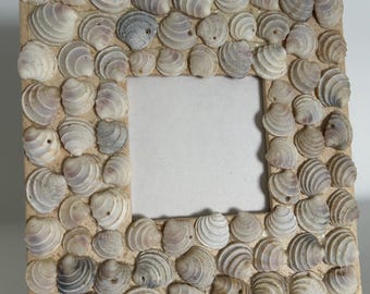 Vintage Square Seashell Picture Frame