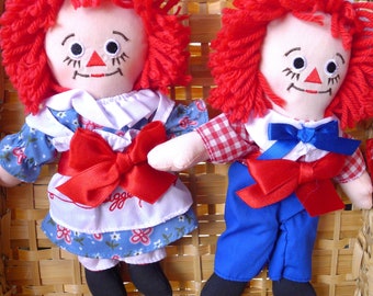 Raggedy Ann Andy Dolls Play Set, Tea for Two Picnic Basket, Vintage Applause, Johnny Gruelle Tag