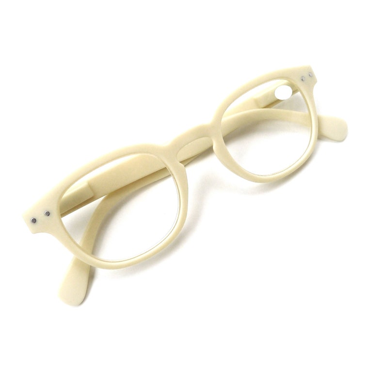 Off White Creamy Readers Vanilla Cream 4.00 Reading Glasses Large Lens Spring Hinge Eyeglasses