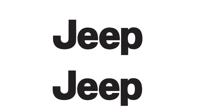 Puede incluir: La palabra "Jeep" se muestra dos veces en una fuente negra y en negrita sobre un fondo blanco. Las letras son gruesas y redondeadas, creando un fuerte impacto visual. El dise&ntilde;o es simple y limpio.