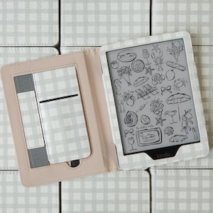 グリーンギンガムチェックのKindleケース