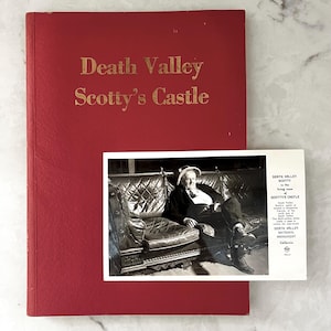 vintage Death Valley Scotty's Castle Guide 1941 et carte postale