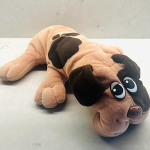 Vintage Pound Puppies plush dog by Tonka c1985