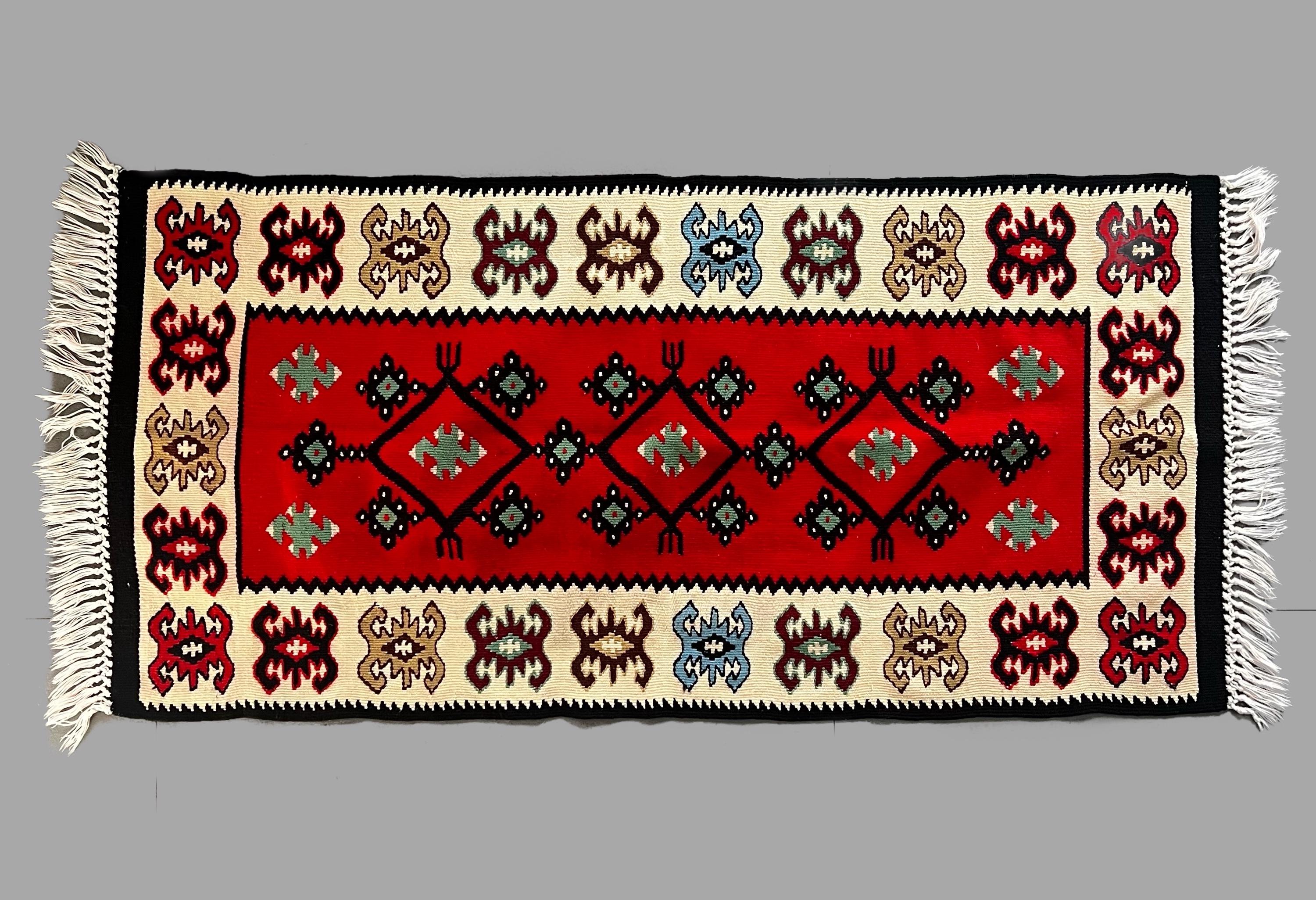 ヴィンテージ手織りラグ トルコキリム 38 x 18” - Etsy 日本