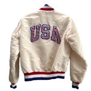 Vintage White USA satin jacket, Men’s Size S Swingster Amateur Baseball Team GE sponser 1984