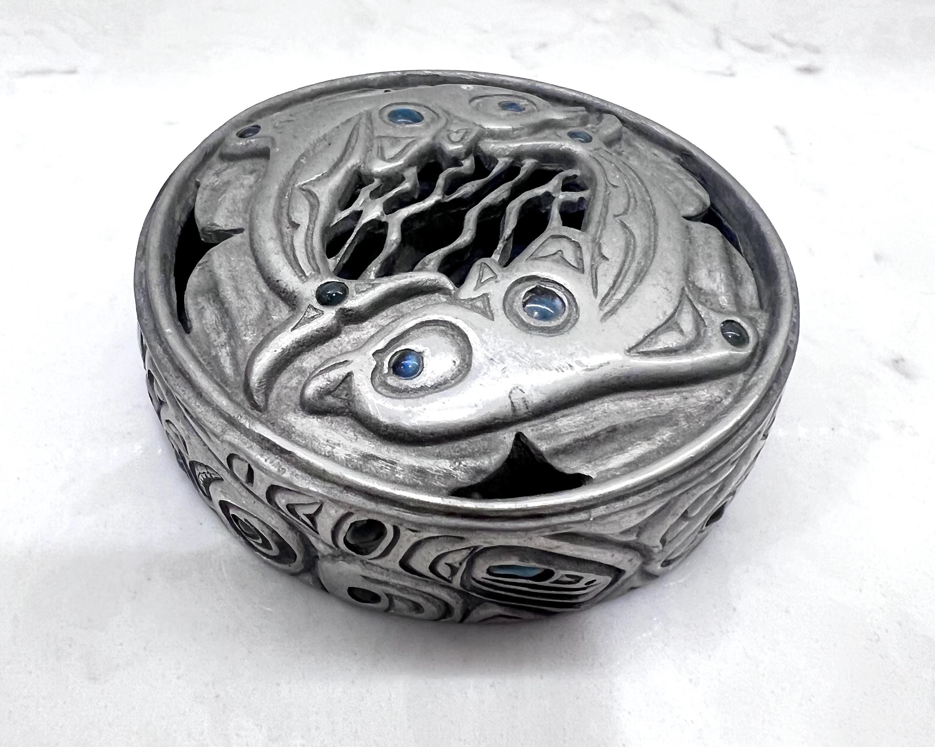印籠 梅 鷺 Vintage Glen Rabena Haida Art Inlaid Abalone Pewter Ring