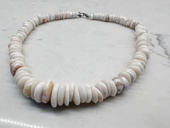 Vintage 1970s Hawaiian PUKA Shells Necklace Choke… - image 3