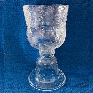 Vintage Fauna Nuutajarvi Oiva Toikka Footed Bowl in clear glass Mid Century